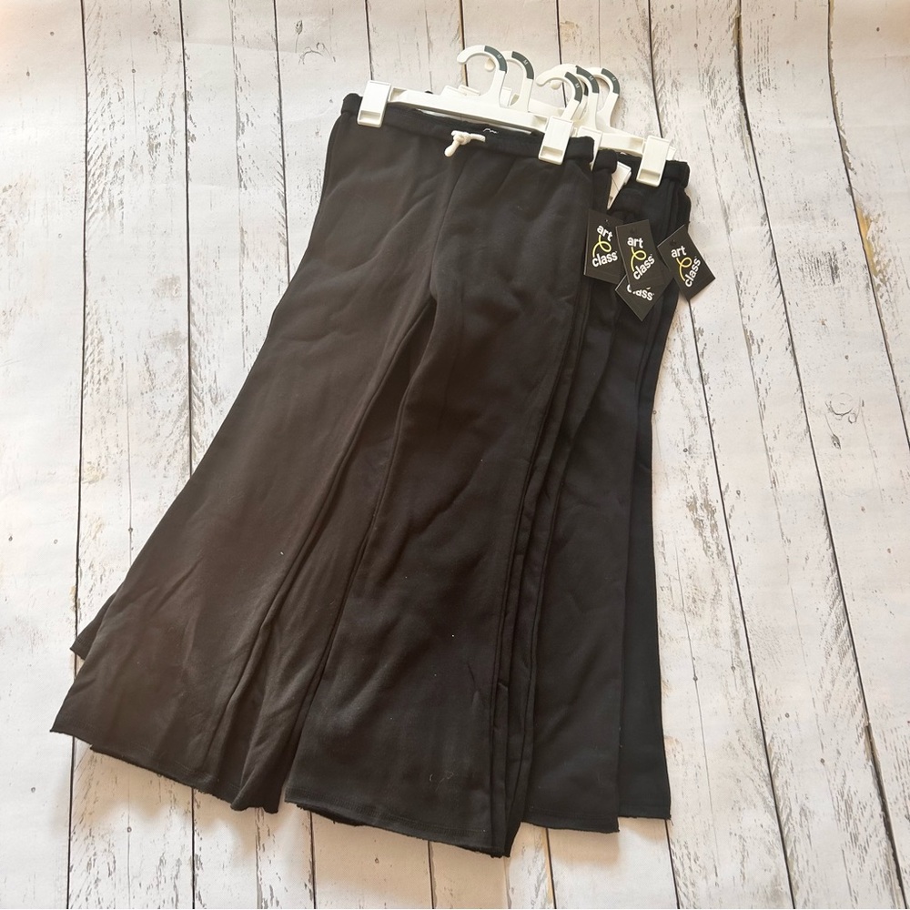 Sz 8 Bundle of 3 Girl’s Black Fleece Flare leg Sweatpants - Art Class
